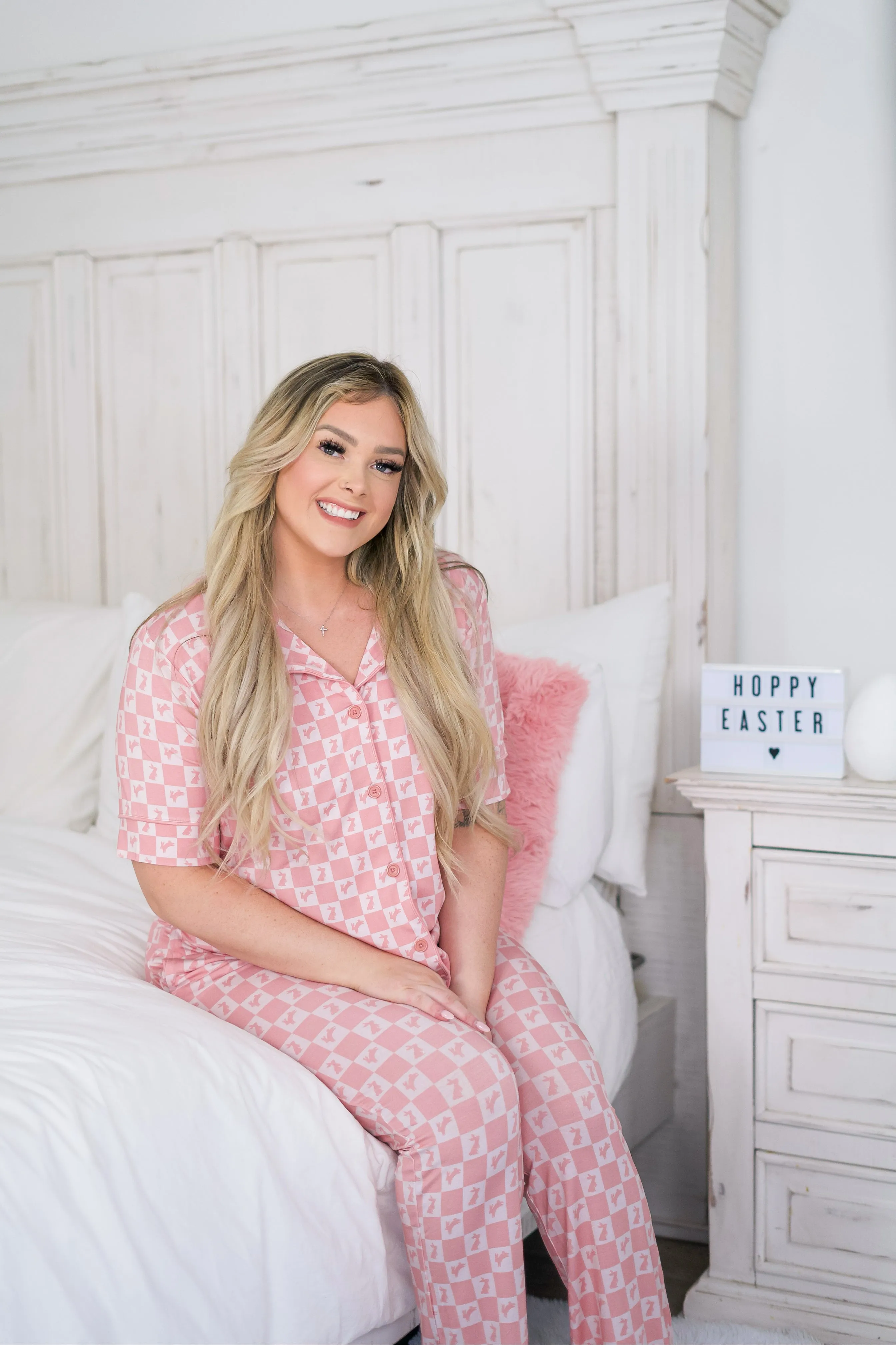 Hoppity Blush Checkers Women’s Relaxed Flare Dream Set