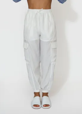Lightweight Cargo Pants in White