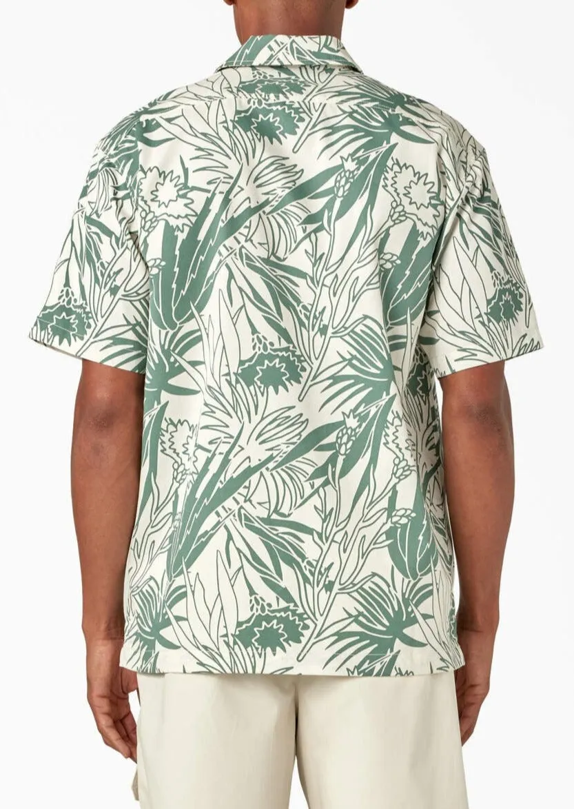 Max Meadows Short Sleeve Seasonal Shirt